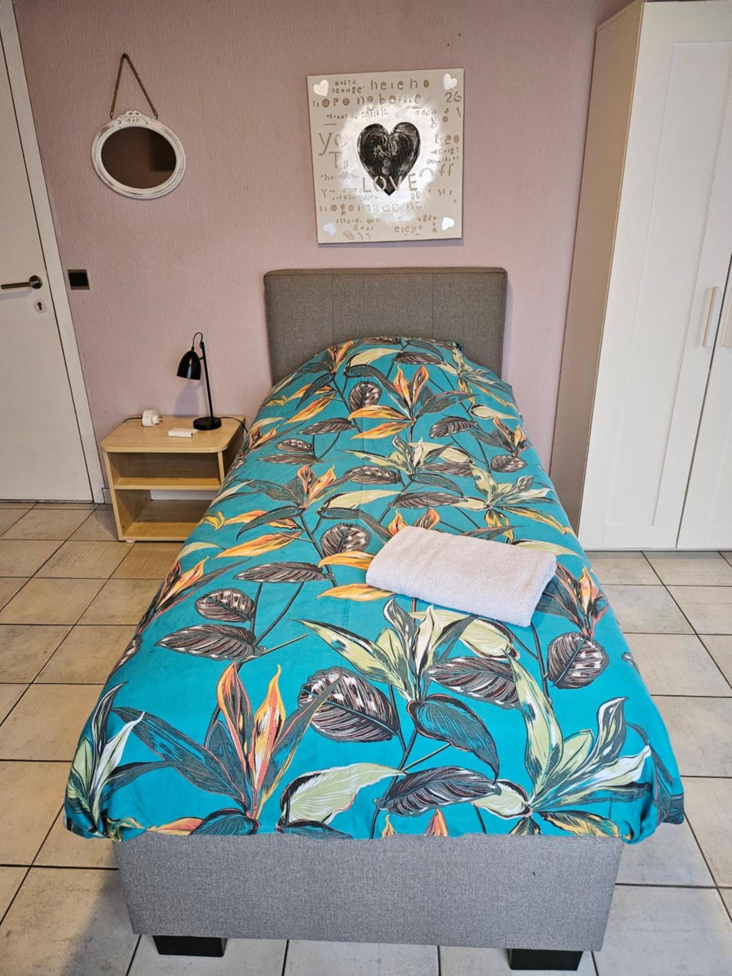 Homestay Gent-Merelbeke Self Check-In Service Melle Exterior photo